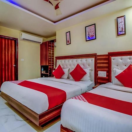 Hotel Sarthak Palace - By Pooja Hospitality Neu-Delhi Exterior foto