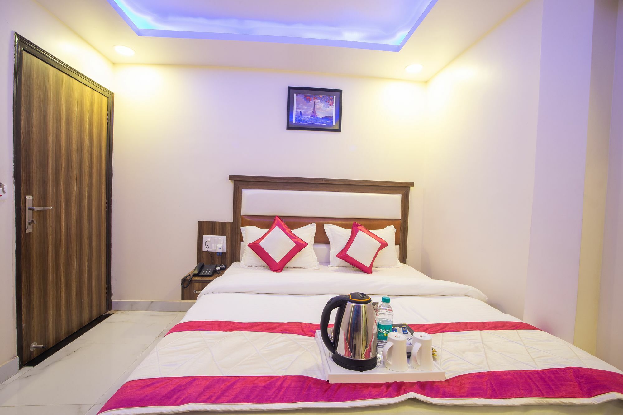 Hotel Sarthak Palace - By Pooja Hospitality Neu-Delhi Exterior foto