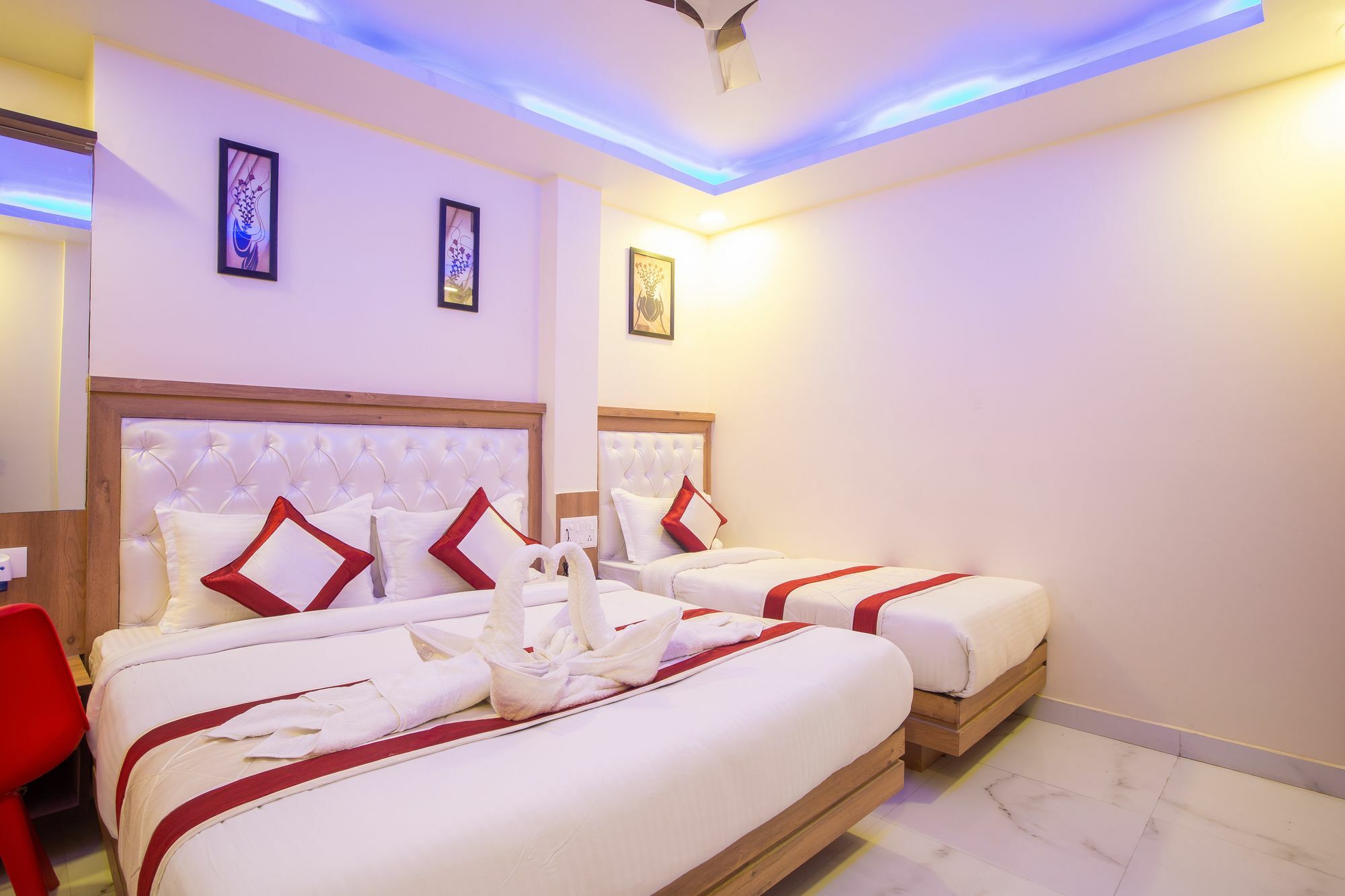 Hotel Sarthak Palace - By Pooja Hospitality Neu-Delhi Exterior foto