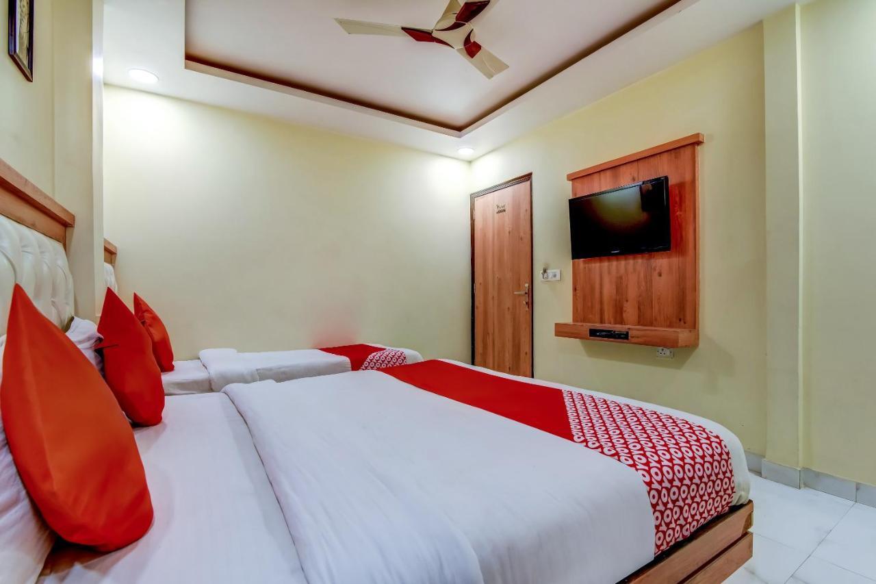 Hotel Sarthak Palace - By Pooja Hospitality Neu-Delhi Exterior foto